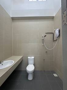 Room , Kota Samarahan