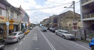 Sty Shoplot ,Jalan Besar Semenyih For Sale!