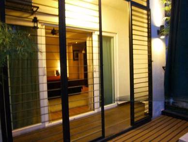 Townhouse for Sale Partly furnished @ Taman Desa KL 2R2B