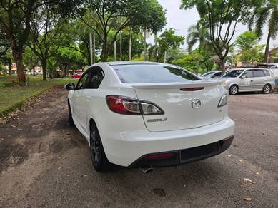 Mazda 3 1.6 SPORT (SEDAN)  (A)