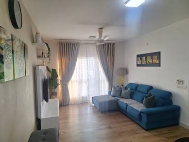Seri Mutiara Apartment Setia Alam With Renovated Kitchen for Sale
