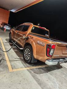Nissan NAVARA 2.5 VL (A)