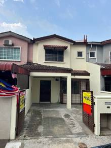 (Unit diperbaharui)2Storey Terrace House Bandar Tasik Puteri Rawang