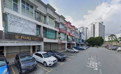 Sri Gombak Limited Ground Floor Shoplot available for rent !