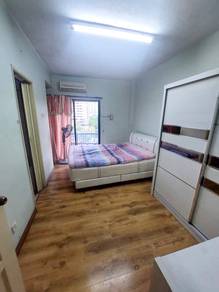 Villa condo move in condition/below market price/worth to rent