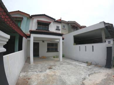 DOUBLE STOREY BANDAR TASIK PUTERI , RAWANG For Sale