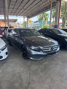 Mercedes Benz E200 2.0 AVANTGARDE (CKD) (A)