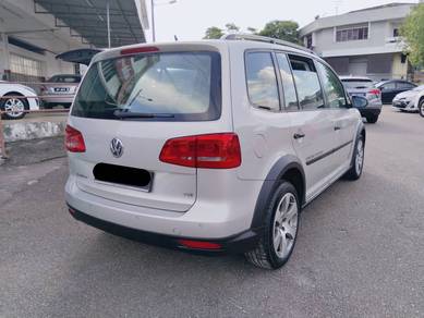 Cash Termurah 2013 Volkswagen TOURAN 1.4 (A)