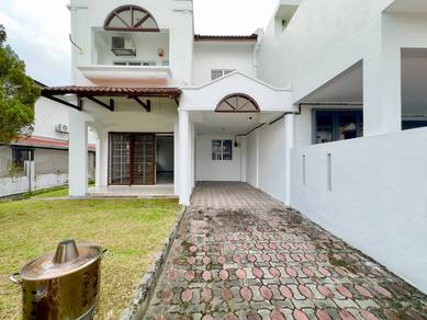 END LOT 2 Storey Terrace USJ 4 Subang Jaya FREEHOLD 200k Below Value