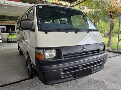 Toyota HIACE 2.0 (M)
