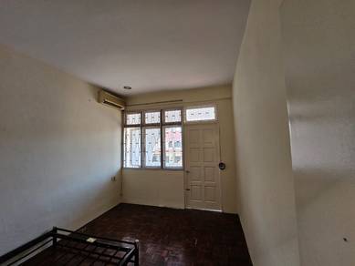 Foochow road no.1 double storey intermediate for rent