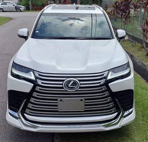 Lexus LX600 3.4 URBAN 2023