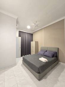 Taman Molek Double Storey House Full Furnish Airbnb Design 4Bedrooms