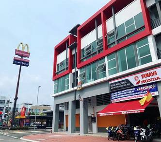 Banting, Ground Floor Shop Size 20x70, Available 01st October 2025