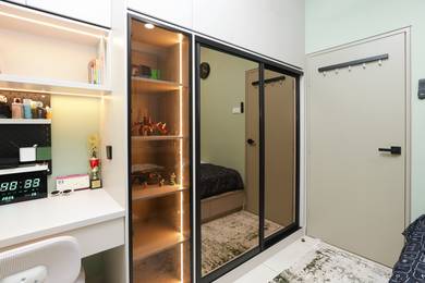 Kitchen Cabinet & Wardrobe