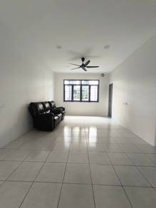 Kensho townhouse lower unit for Rent