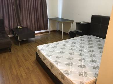 Metropolitan Square Condo, Block C, High floor and facing pool