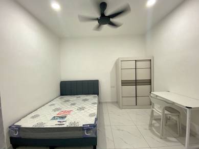 Brand New Room For Rent Taman Pelangi JB 3 min CIQ Custom and KSL Mall