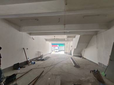3 Storey Shop Office Putra Heights, near Giant Hypermarket