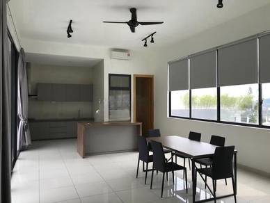 xclusive Super Link Villas For Sale – Prime Location Near The Curve