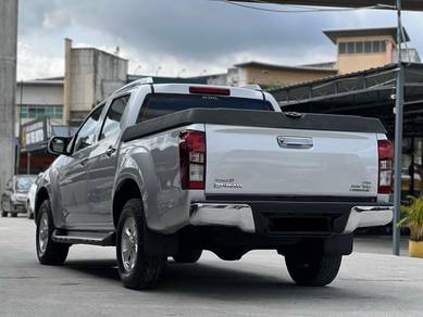 Isuzu D-MAX 2.5 STANDARD 4X4 FACELIFT (A)