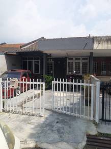 Renovated Single Storey Terrace Jalan Teratai Bukit Beruntung Rawang