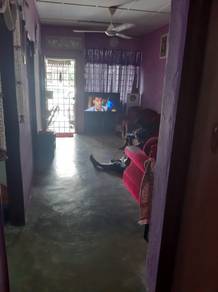 Renovated Single Storey Terrace Jalan Teratai Bukit Beruntung Rawang