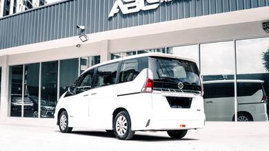 Nissan SERENA 2.0 PREMIUM HIGHWAY STAR F.LIFT 2019