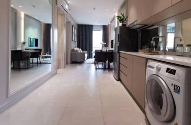 Brand New, LAUREL, Bangsar South, 2R2B, KL Gateway, LRT, UM, Premium