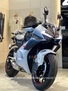 CFMOTO 675SR-R readySTOCK FREE APPLY LOAN