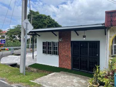 Corner Lot Single Storey Low Cost Taman Abdul Rahman Andak For Sale