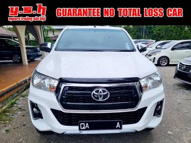 Toyota HILUX 2.4 L-EDITION (A) 2020