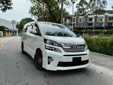 Toyota VELLFIRE 2.4 Z GOLDEN EYES FACELIFT