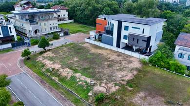 FREEHOLD 12,056sqft Bungalow Lot Glenhill Saujana Persiaran Golf