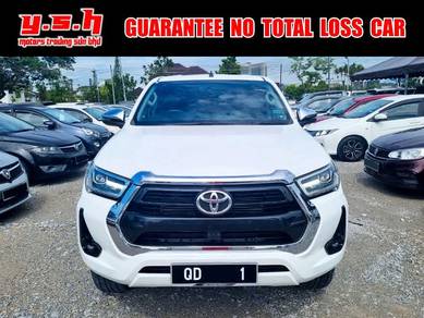 Toyota HILUX 2.4 V (A) 2023