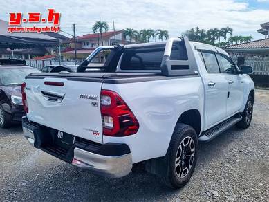 Toyota HILUX 2.4 V (A) 2023