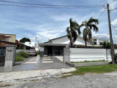 Good Condition, Strategic Location Facing West