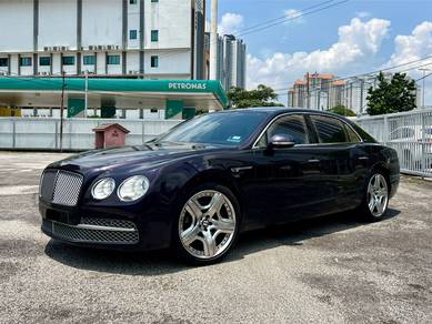 Bentley FLYING SPUR W12 6.0 (A)