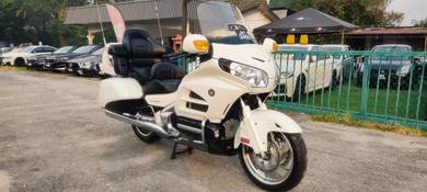 Honda Goldwing GL - 1800 ABS buy1 Free1 Kedai Loan