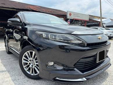 Toyota HARRIER 2.0 PREMIUM (A) Power Boot