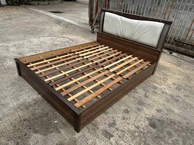 Wooden Katil Queen Bed Frame Kayu
