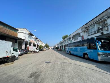 Taman Industri Balakong Jaya 2-Storey Corner Link Factory For Sale