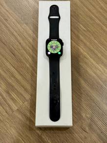 Apple Watch S7 45mm GPS only (FULL SET) with box