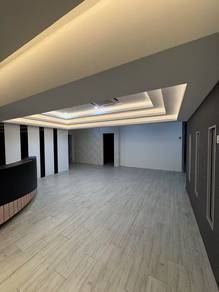 Partial Furnished Shop Office (Corner Unit) @ Bandar Puteri Puchong Fo