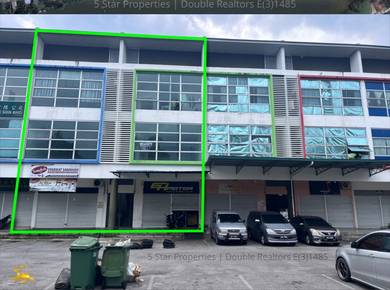 Shoplot for sale at Kubah Ria Sunday market Kuching
