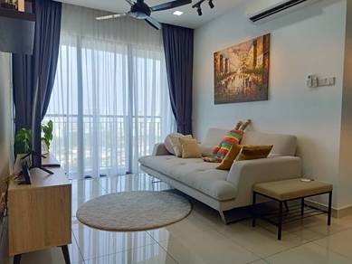 Kl traders square, fully furnished, 4room 2bath parking, aircon,