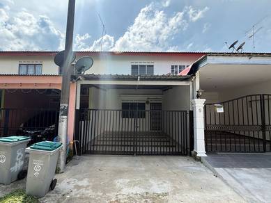 Taman Pelangi, Kluang🏠2 Storey Terrace House w Renovation 3 Bedrooms