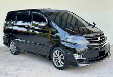 Toyota Alphard 2.4L Sunroof & P/Door 7 Seater MPV