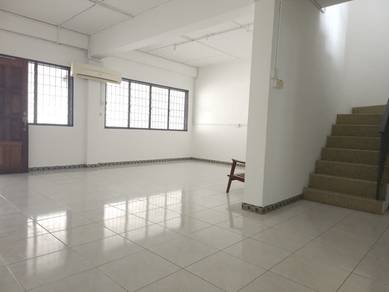 Rock Road Double Storey Intermediate Terrace for SALE