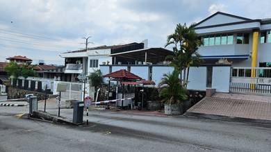 2.5 Storey Taman Connaught House for Sale